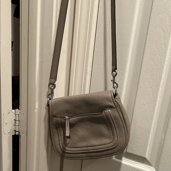 Marc Jacobs Gray Leather Crossbody Bag - Picture 1 of 3